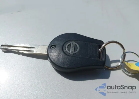 2015 Nissan Versa Note S (Sr)/S Plus/Sl/Sr/Sv from USA, damaged, VIN 3N1CE2CP3FL380209